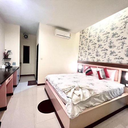 Banana Place Resort 춤폰 외부 사진
