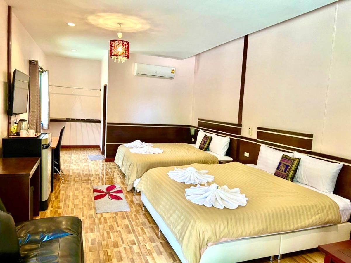 Banana Place Resort 춤폰 외부 사진
